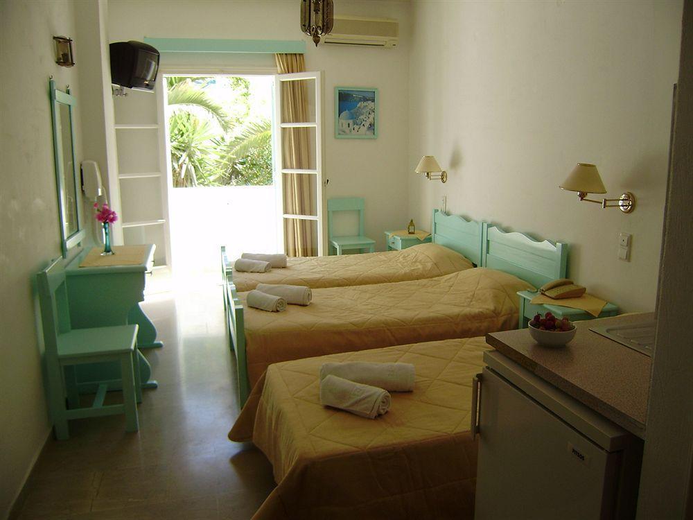 Kymata Hotel Kamári Dış mekan fotoğraf